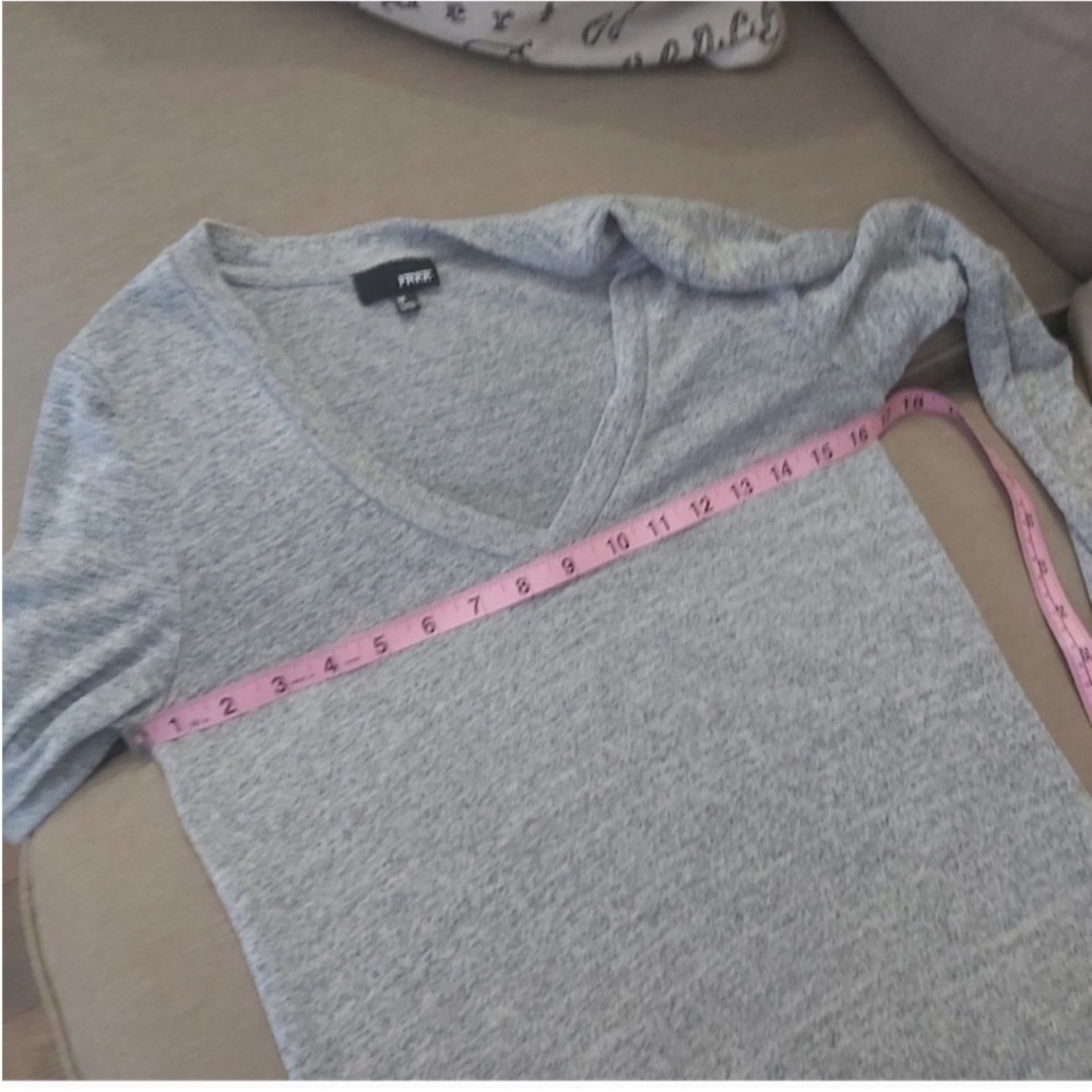 Wilfred Free top Medium gray v neck long sleeves long line tunic - Picture 8 of 10